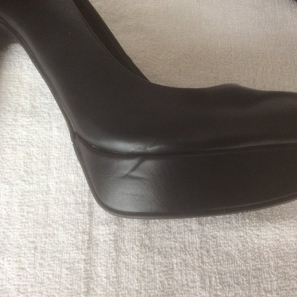 Black Platform Stiletto Pumps NWT size 10/40 - Picture 6 of 7